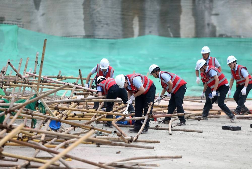 新澳门六开彩开奖网站_榆社新闻:魏栋就榆社中学扩建提升项目、县人民医院迁址新建工程现场办公